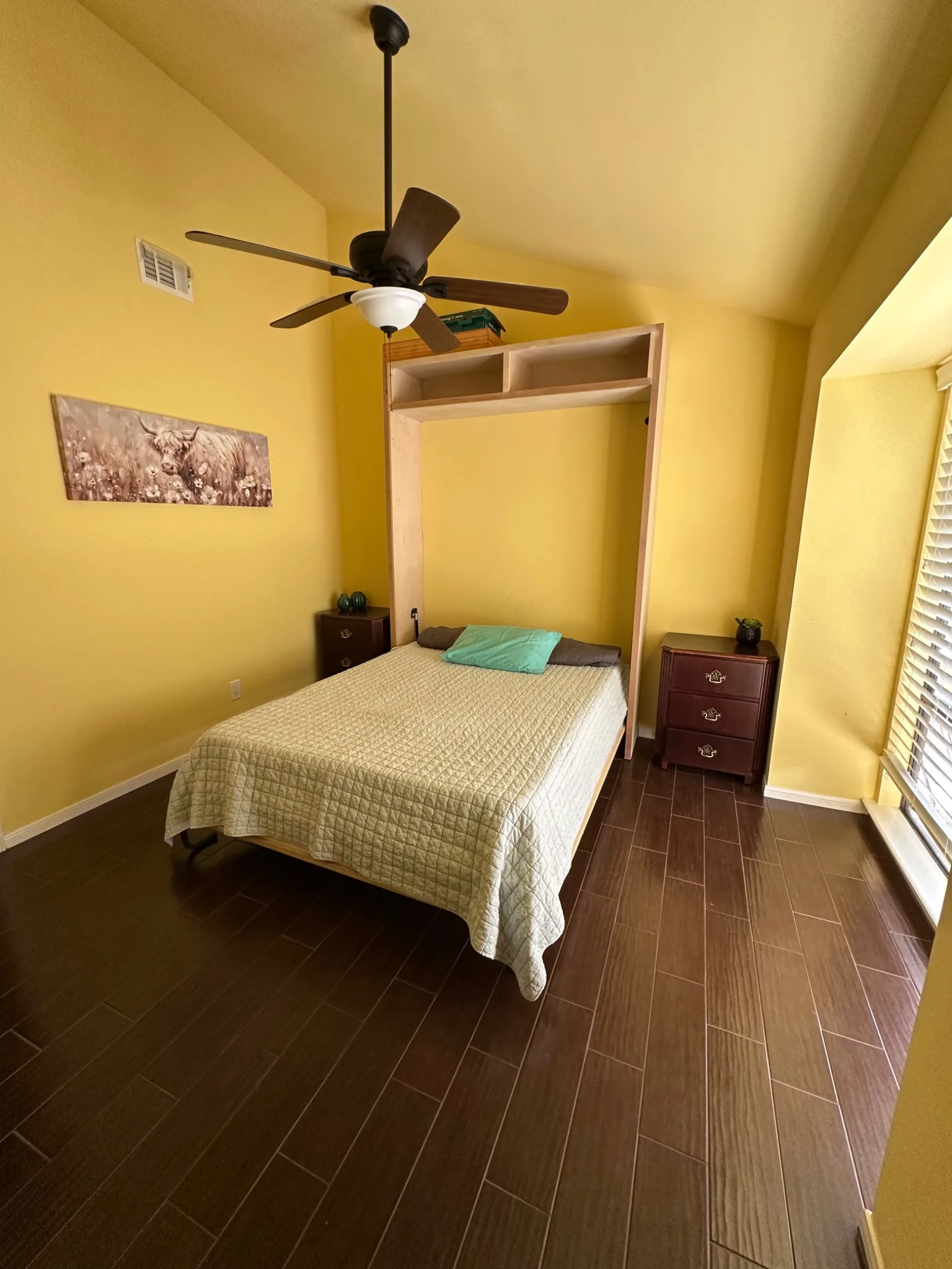 Murphy bed room at Casa Sunset Lake Conroe